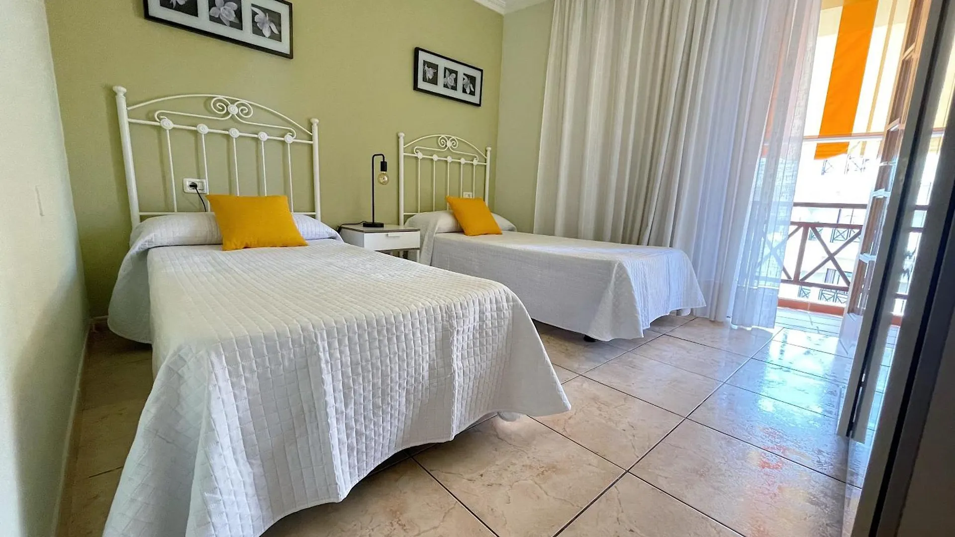 Edificio Don Antonio Apartment Los Cristianos